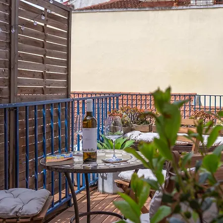 4br Terrace - - Tram 28