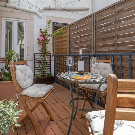 アパート 4br Terrace - - Tram 28 リスボン