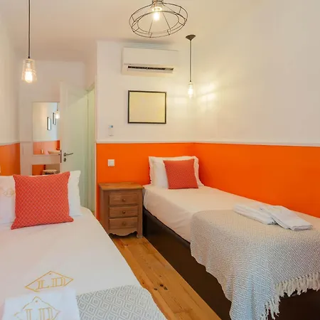 4br Terrace - - Tram 28 Apartment Lisbon
