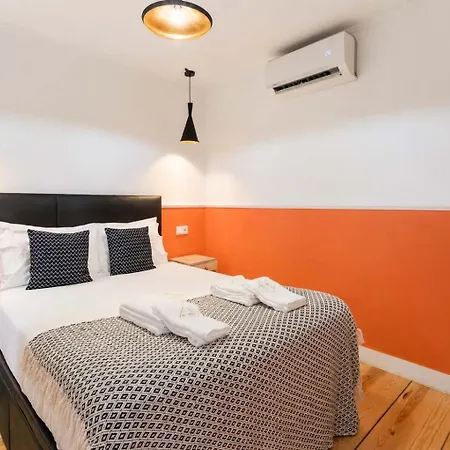 4br Terrace - - Tram 28 Apartment Lisbon